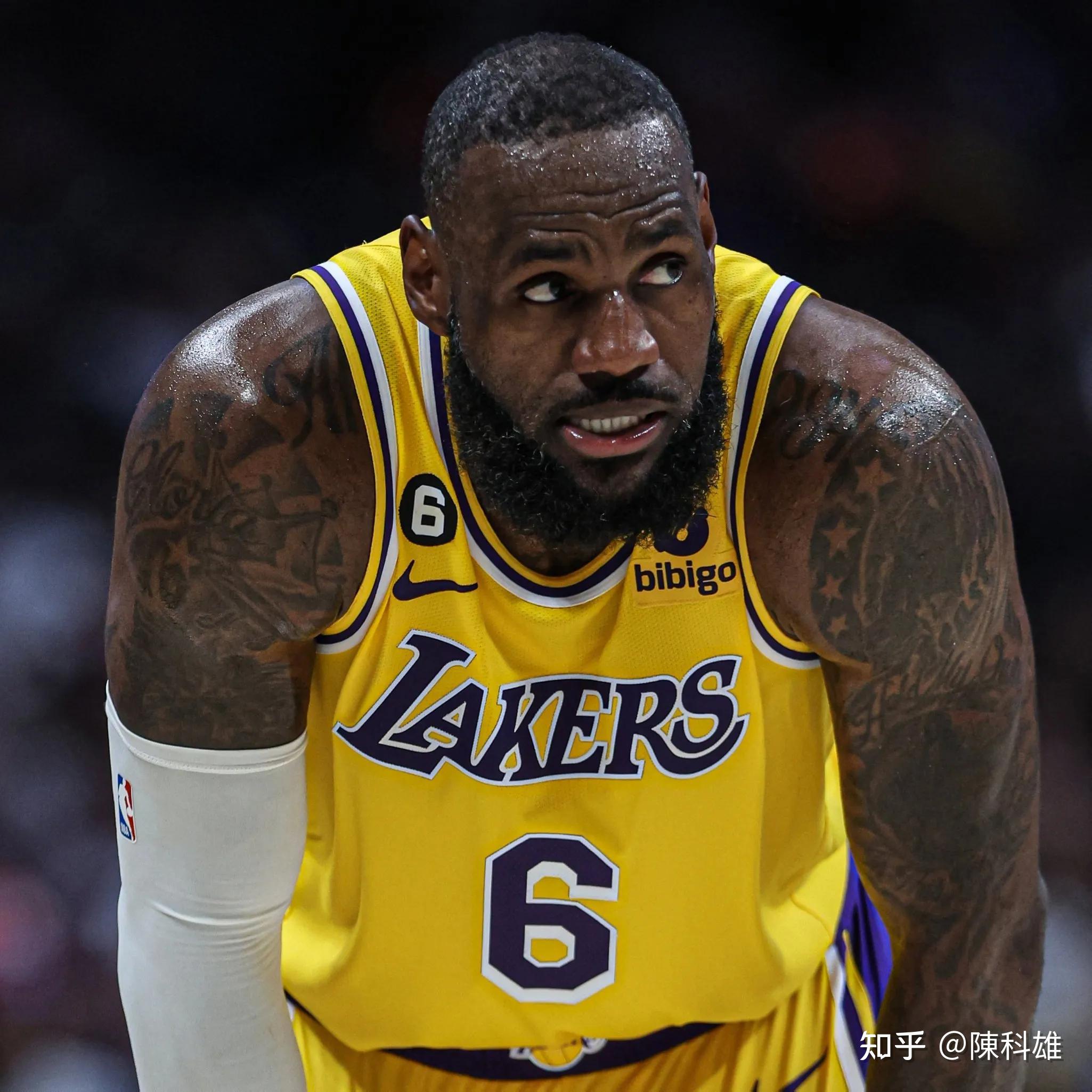 詹姆斯复出首战,掀起高潮状态火爆,逆转取胜成为焦点! 詹姆斯复出首战,掀起高潮状态火爆,逆转取胜成为焦点!