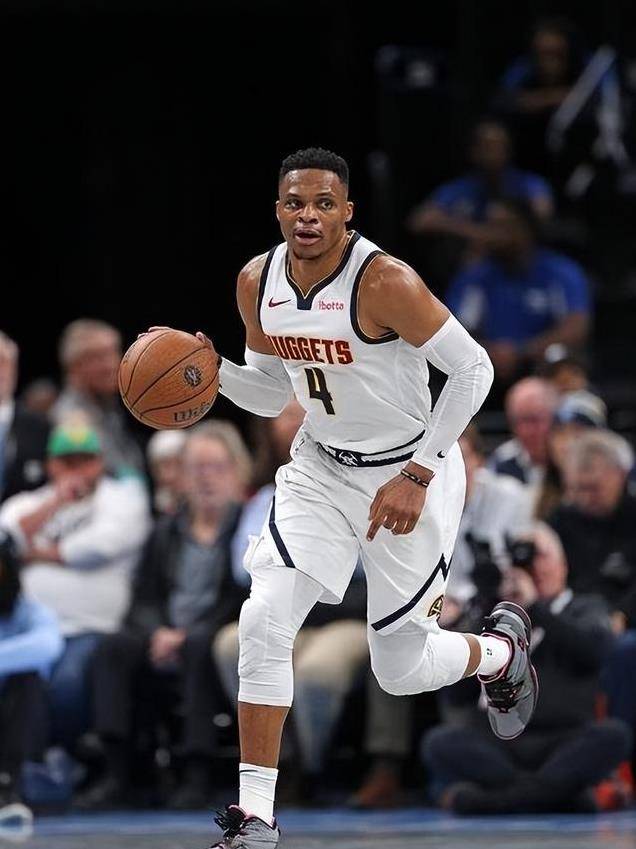 凯尔特人狂砍威少分，连续三场30+迎来新赛季高光！