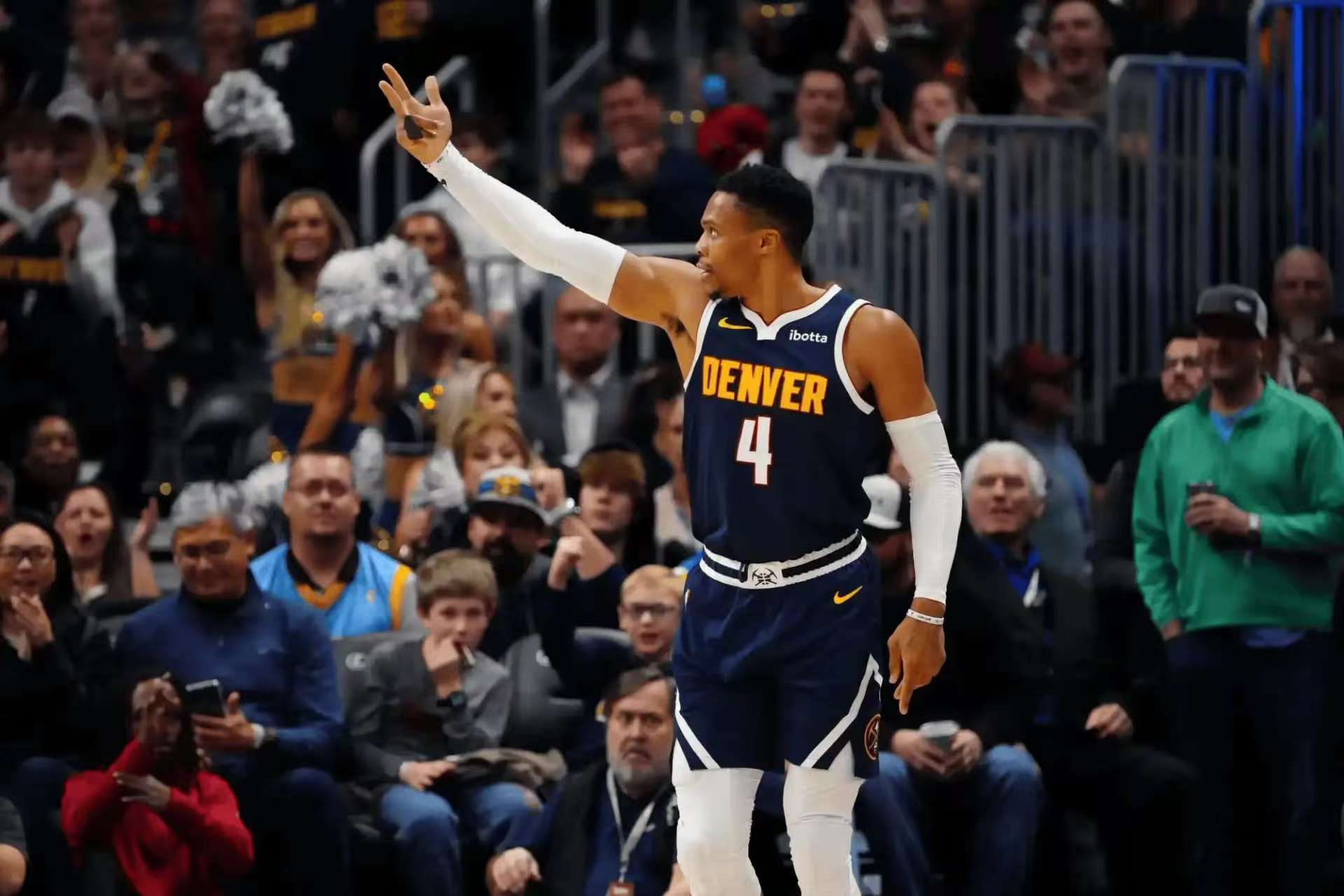 莫兰特险胜掘金,爆发新星关键表现点燃全场! 莫兰特险胜掘金,爆发新星关键表现点燃全场!