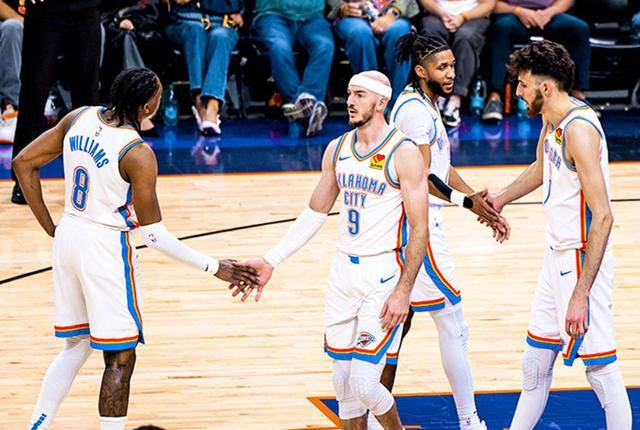 莫兰特险胜掘金,爆发新星关键表现点燃全场! 莫兰特险胜掘金,爆发新星关键表现点燃全场!